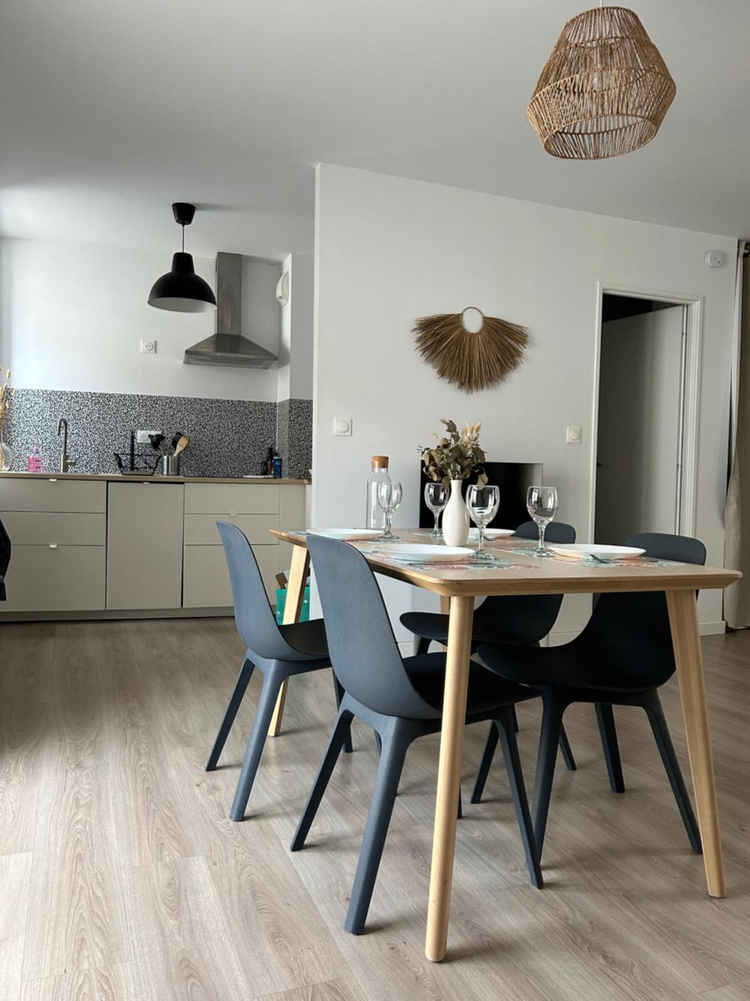 La Terrasse : Chic 2 Au Coeur De Apartment *